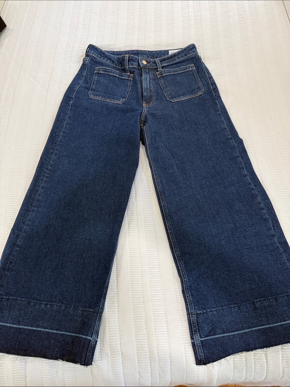 GAP Wide-Leg Dark Blue Patch-Pocket Jeans